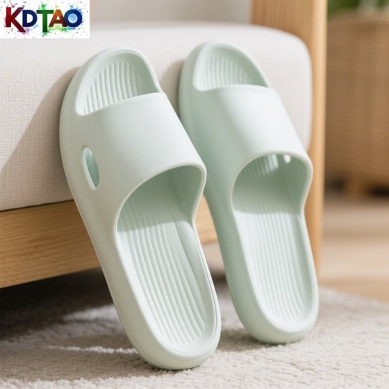 塑料拖鞋